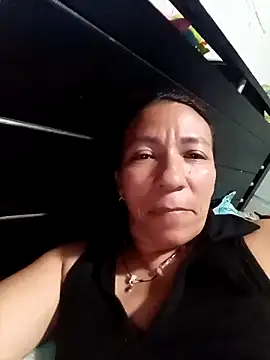 Snapshot of Antonela45 chatting on April 21, 2026, 2:47 am Antonela45 online show from April 21, 2026, 2:47 am