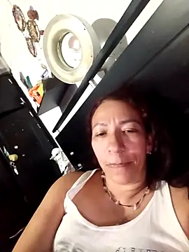 Snapshot of Antonela45 chatting on October 31, 2025, 1:24 am Antonela45 online show from October 31, 2025, 1:24 am