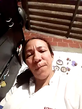 Snapshot of Antonela45 chatting on November 15, 2025, 12:14 am Antonela45 online show from November 15, 2025, 12:14 am