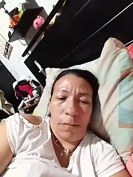 Snapshot of Antonela45 chatting on June 27, 2026, 12:16 am Antonela45 online show from June 27, 2026, 12:16 am