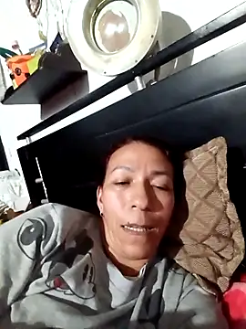 Snapshot of Antonela45 chatting on October 23, 2025, 12:31 am Antonela45 online show from October 23, 2025, 12:31 am