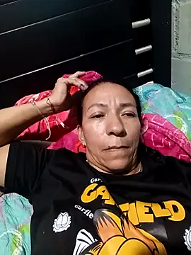 Snapshot of Antonela45 chatting on April 29, 2026, 1:54 am Antonela45 online show from April 29, 2026, 1:54 am