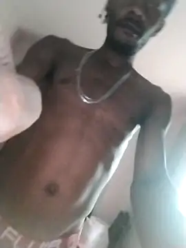 Snapshot of jimmylouies99 chatting on March 4, 2025, 6:18 pm jimmylouies99 online show from March 4, 2025, 6:18 pm