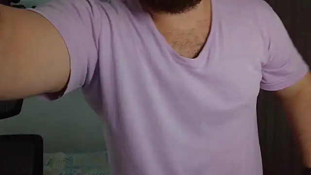 Snapshot of Edmund98 chatting on November 29, 2025, 2:39 pm Edmund98 online show from November 29, 2025, 2:39 pm