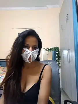 Queen Ayeshaa online show from March 5, 2025, 7:49 pm