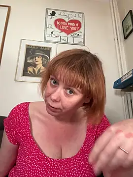 Snapshot of VeraaFlynn chatting on April 21, 2026, 11:06 am VeraaFlynn online show from April 21, 2026, 11:06 am