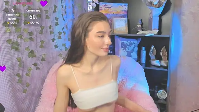 MelissaMillton online show from March 18, 2025, 4:18 am