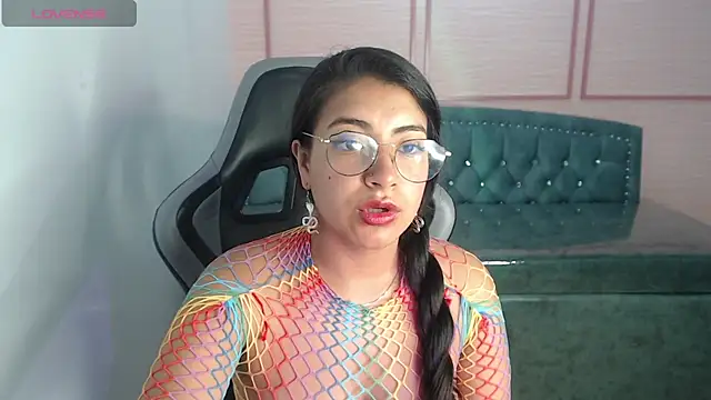 alexa romero t online show from October 27, 2025, 1:01 pm