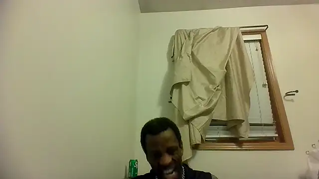 Snapshot of BadazzRXL chatting on November 28, 2025, 2:45 am BadazzRXL online show from November 28, 2025, 2:45 am