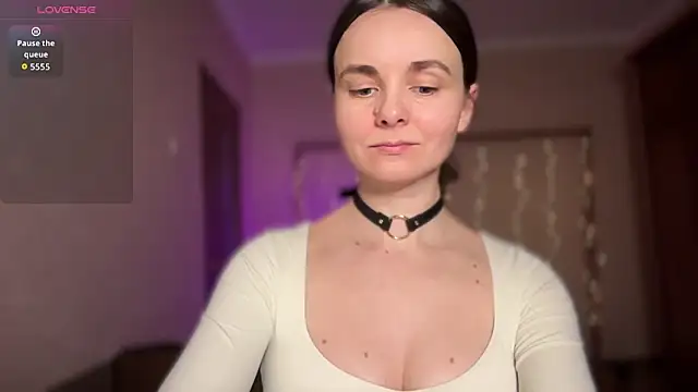 Snapshot of lanaloulou chatting on May 11, 2026, 9:12 pm lanaloulou online show from May 11, 2026, 9:12 pm