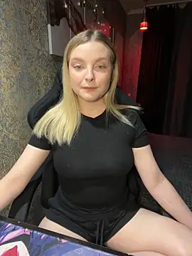 Snapshot of Lina_ly chatting on October 11, 2025, 9:05 pm Lina ly online show from October 11, 2025, 9:05 pm