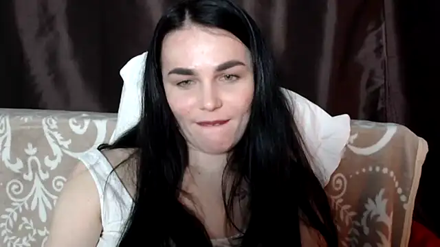 Snapshot of Silviaa chatting on March 12, 2025, 10:39 pm Silviaa online show from March 12, 2025, 10:39 pm