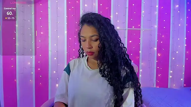 Snapshot of Sasha_rd chatting on November 8, 2025, 1:25 pm Sasha rd online show from November 8, 2025, 1:25 pm