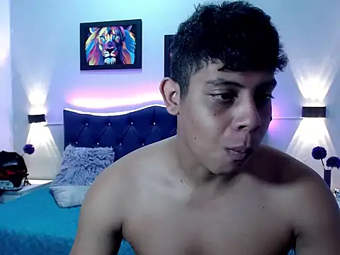 Snapshot of Alejandroo_22 chatting on September 16, 2025, 2:18 pm Alejandroo 22 online show from September 16, 2025, 2:18 pm