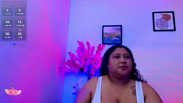 Snapshot of Ayliinn_ chatting on July 22, 2026, 3:52 am Ayliinn online show from July 22, 2026, 3:52 am