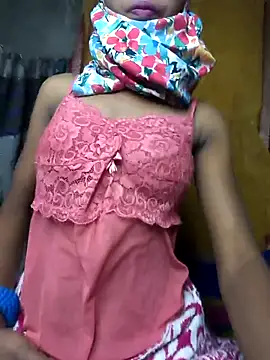 Cutesoma01 online show from November 26, 2025, 4:51 pm