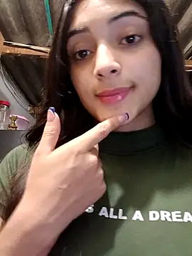 Valen Person online show from October 2, 2025, 10:24 pm