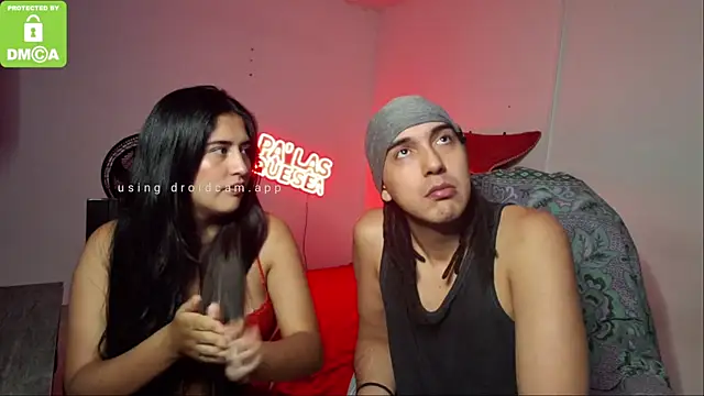 Snapshot of incubus2sucubus chatting on September 19, 2025, 5:28 pm incubus2sucubus online show from September 19, 2025, 5:28 pm