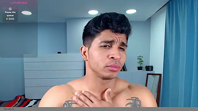 Snapshot of Apolotherock chatting on October 23, 2025, 12:53 am Apolotherock online show from October 23, 2025, 12:53 am