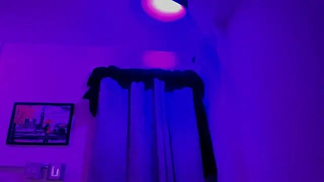 Liz ortega30 online show from April 21, 2026, 11:50 am