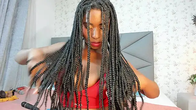 Liz ortega30 online show from September 16, 2025, 4:08 pm