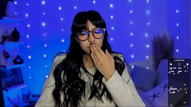 Saraa Desiree online show from December 19, 2025, 2:04 am