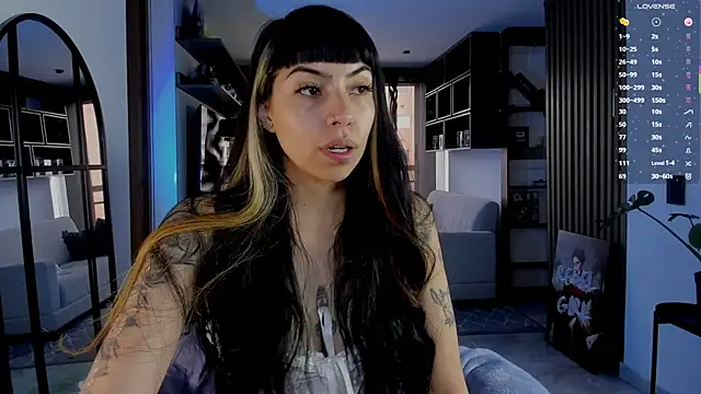 Saraa Desiree online show from March 20, 2026, 2:40 pm