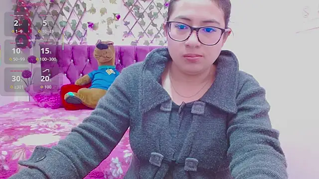 Snapshot of Anny__cute chatting on September 20, 2025, 12:10 pm Anny cute online show from September 20, 2025, 12:10 pm