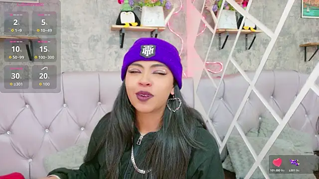 Snapshot of Devil_AliceXo chatting on February 16, 2026, 7:34 pm Devil AliceXo online show from February 16, 2026, 7:34 pm