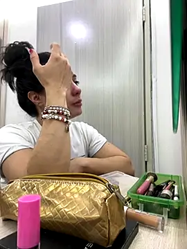 Snapshot of isabella_winkler chatting on October 30, 2025, 1:31 pm isabella winkler online show from October 30, 2025, 1:31 pm