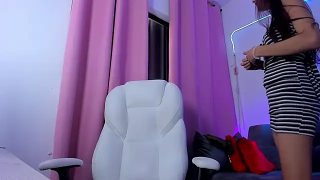 Snapshot of gaaby_foxx chatting on September 10, 2025, 1:32 pm gaaby foxx online show from September 10, 2025, 1:32 pm