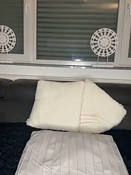 Blackpearlx666 online show from October 9, 2025, 8:42 pm