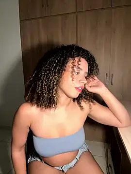 Snapshot of KittyTwerk_2 chatting on January 15, 2026, 7:39 pm KittyTwerk 2 online show from January 15, 2026, 7:39 pm