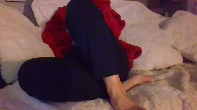 Valentinette online show from December 19, 2025, 8:22 pm