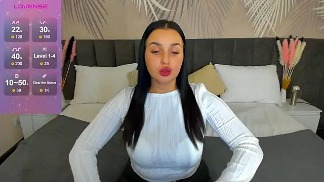 HopeVega online show from March 8, 2025, 8:55 am