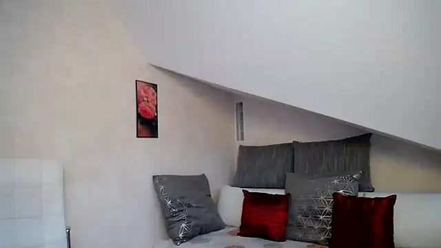 Kathylovexxx online show from March 17, 2026, 5:54 am