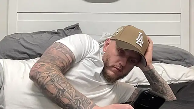 Snapshot of Thegreatwhitepipe chatting on November 4, 2025, 11:25 am Thegreatwhitepipe online show from November 4, 2025, 11:25 am