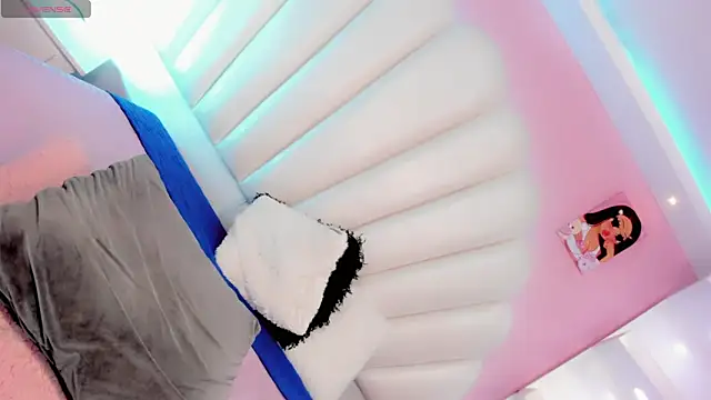 Nina Keyli online show from March 27, 2026, 8:10 pm