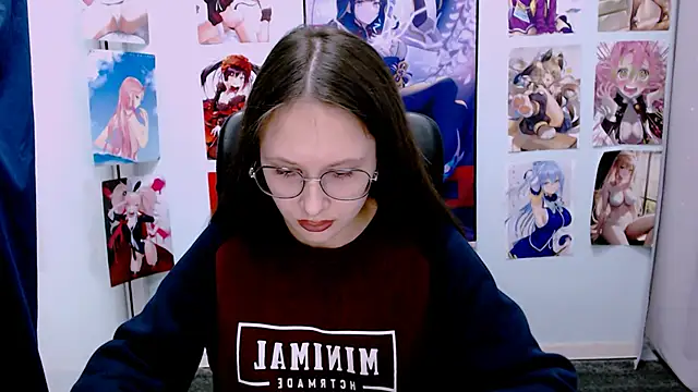 Snapshot of mona_cloud chatting on March 9, 2025, 9:24 am mona cloud online show from March 9, 2025, 9:24 am