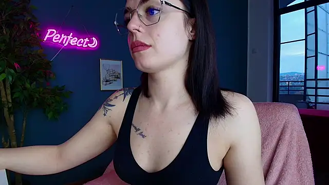 Perfect Moans online show from April 13, 2026, 4:05 am