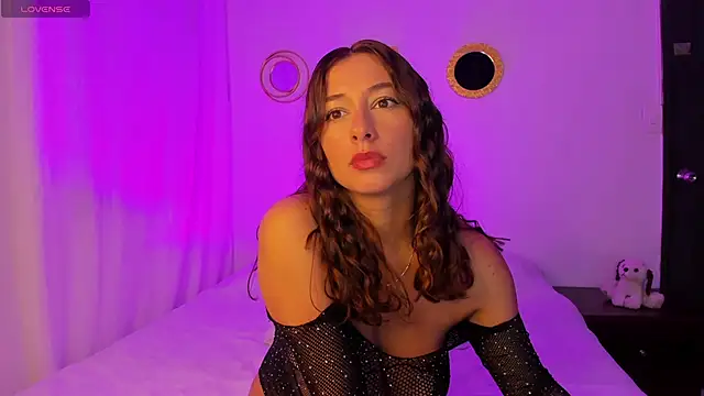 Azahara Chary online show from April 20, 2026, 1:35 pm