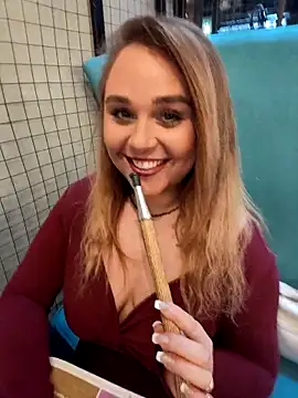 Juicy PeachLux online show from September 12, 2025, 3:56 pm