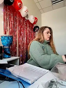 Snapshot of Juicy_PeachLux chatting on February 27, 2026, 7:52 am Juicy PeachLux online show from February 27, 2026, 7:52 am