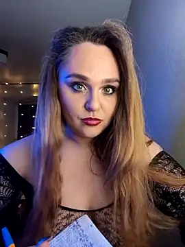 Juicy PeachLux online show from March 11, 2026, 6:02 pm