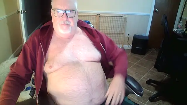 superbearboss online show from October 30, 2025, 2:58 pm