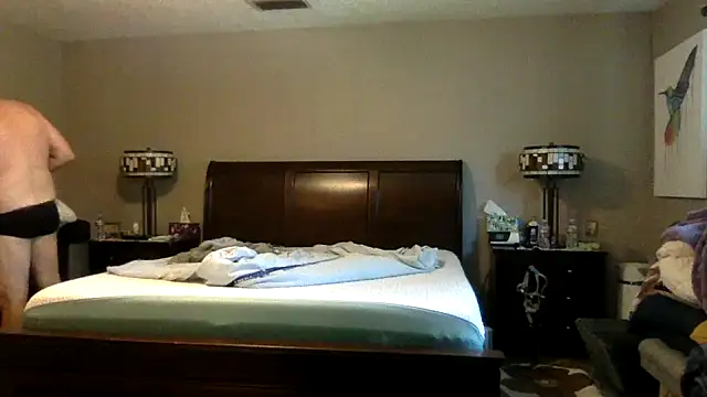 Snapshot of superbearboss chatting on February 24, 2026, 5:36 pm superbearboss online show from February 24, 2026, 5:36 pm