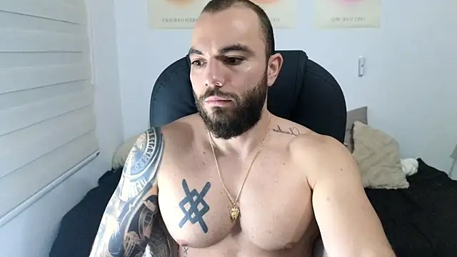 Snapshot of Isaac_Carter chatting on November 8, 2025, 10:52 am Isaac Carter online show from November 8, 2025, 10:52 am