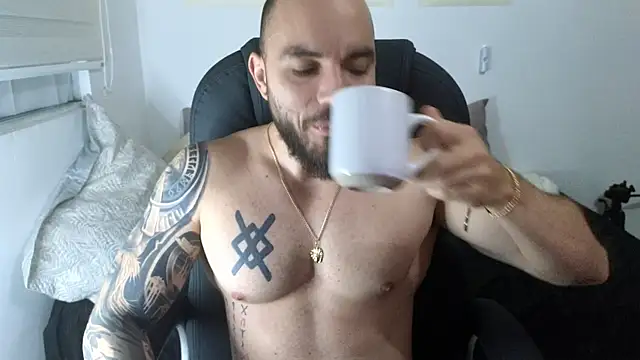 Snapshot of Isaac_Carter chatting on October 24, 2025, 10:47 am Isaac Carter online show from October 24, 2025, 10:47 am