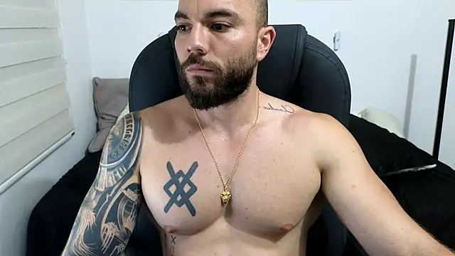 Isaac Carter online show from April 1, 2026, 12:02 am