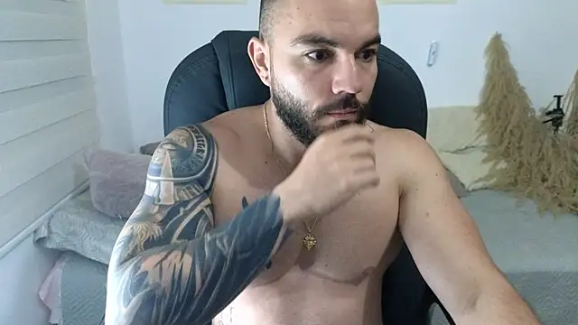 Isaac Carter online show from December 18, 2025, 11:14 am